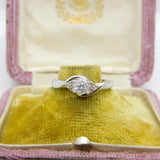 18ct White Gold & 0.4ct Diamond Crossover Ring Vintage c1970 Size K 1/2 UK