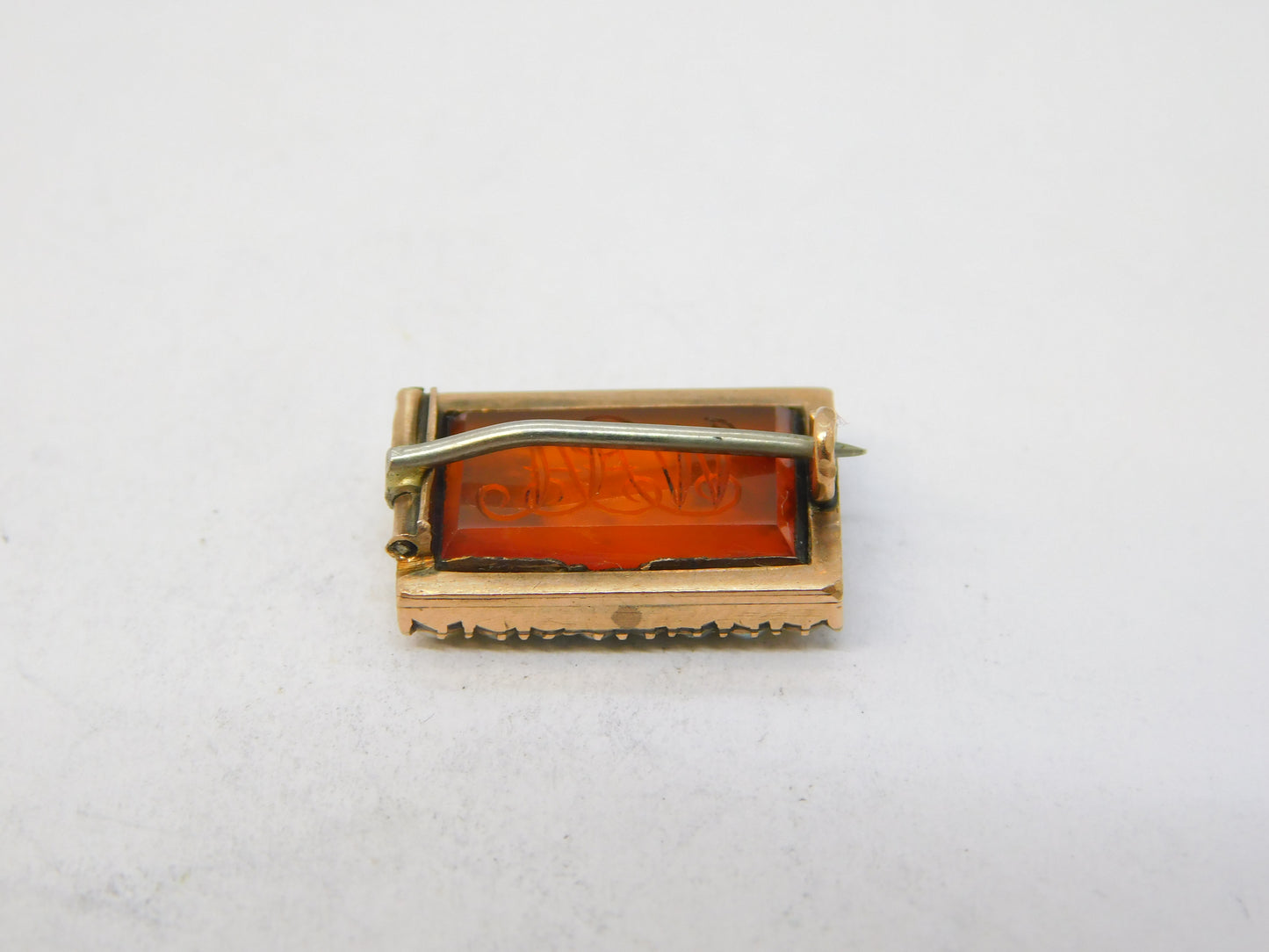 George III 10ct Rose Gold, Seed Pearl, Woven Hair, Agate Mourning Brooch Antique