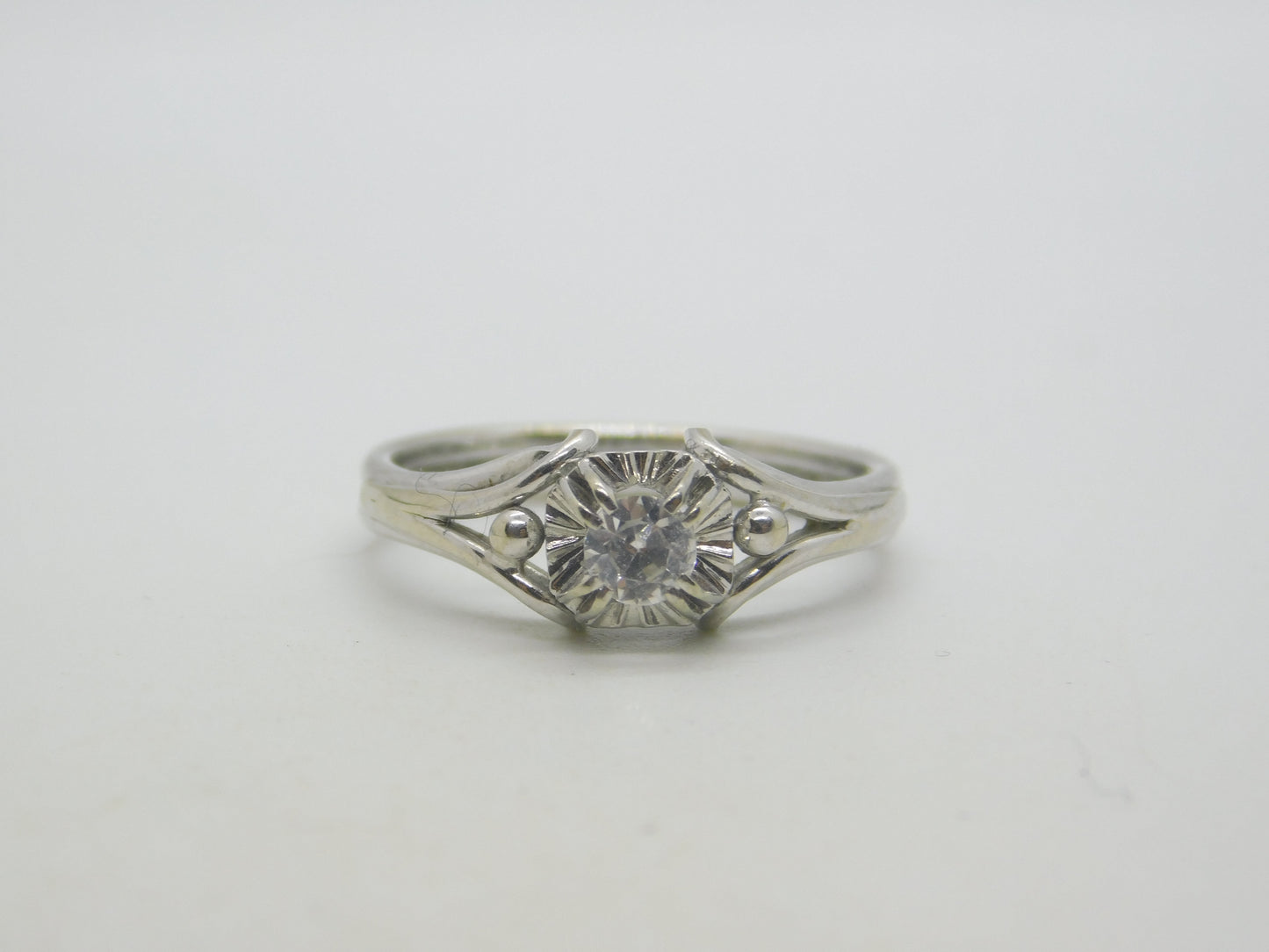 French 18ct White Gold & 0.2ct Diamond Solitaire Ring Antique c1920 Art Deco