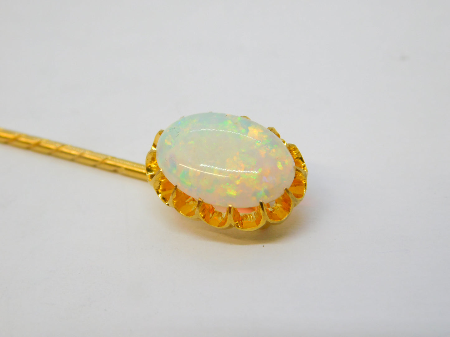 Victorian 18ct Yellow Gold Cabochon White Opal Stick Pin Antique c1890