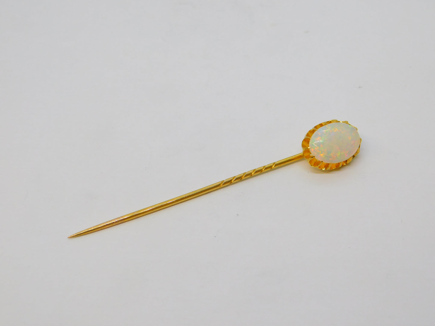 Victorian 18ct Yellow Gold Cabochon White Opal Stick Pin Antique c1890