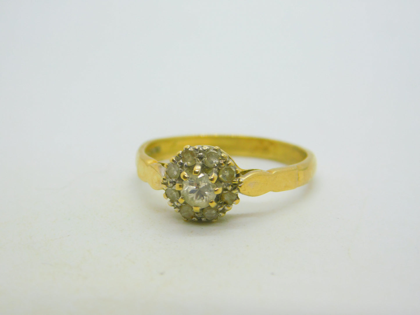 18ct Yellow Gold & Diamond Set Floral Cluster Ring Vintage 1996 Birmingham