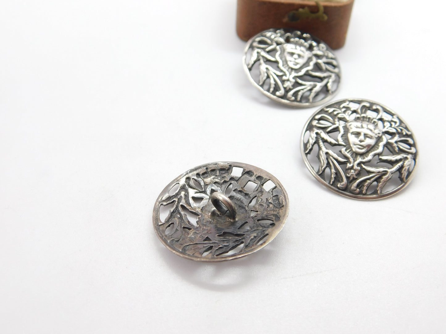 Victorian Set of Sterling Silver Dress Buttons Elizabethan Figure 1899 Antique