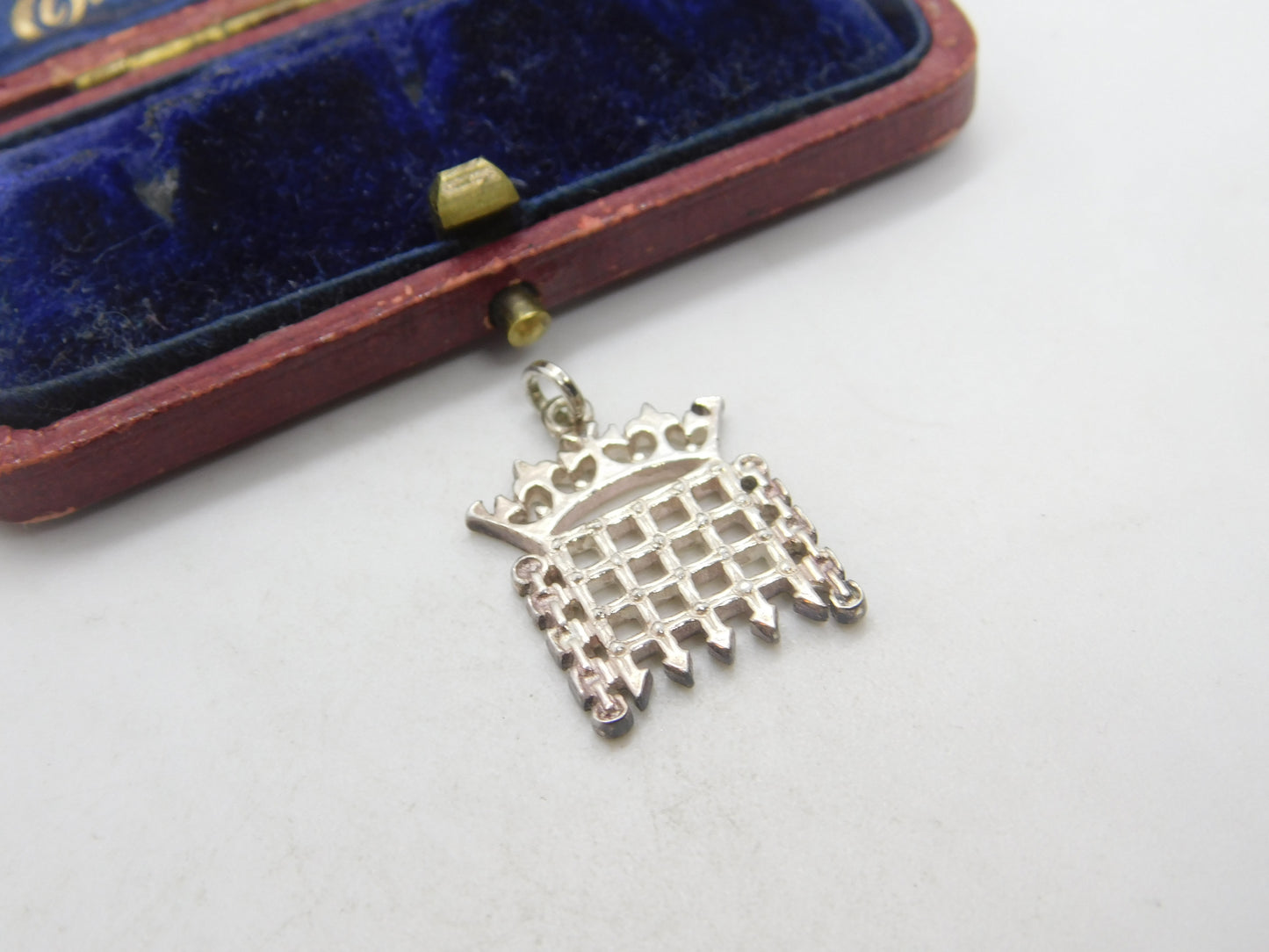 Sterling Silver 'Crowned Portcullis' British Parliament Symbol Charm Vintage