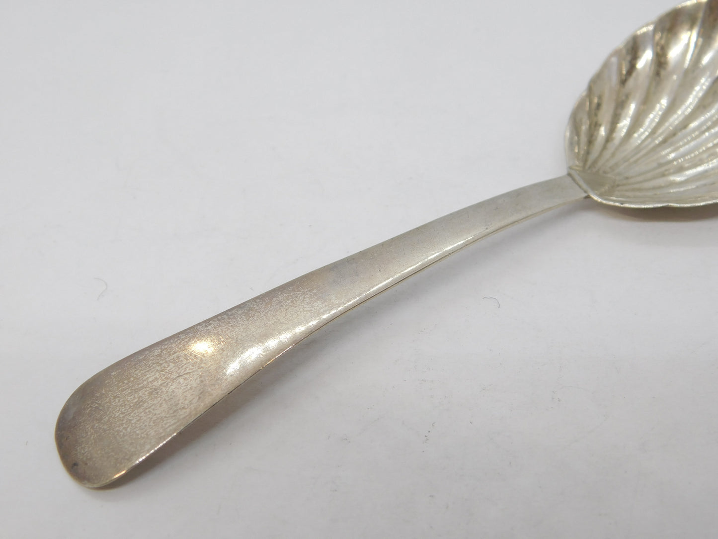 George IV Sterling Silver Shell Bowl Tea Caddy Spoon Antique 1822 London