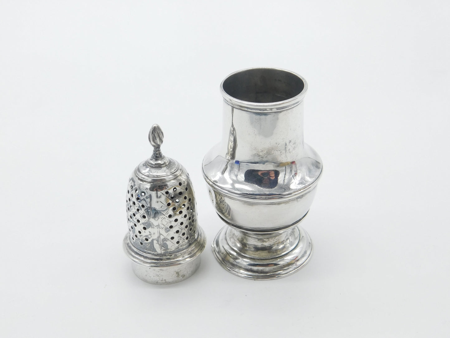 George II Sterling Silver Sugar Caster Or Muffineer Antique 1738 London Georgian