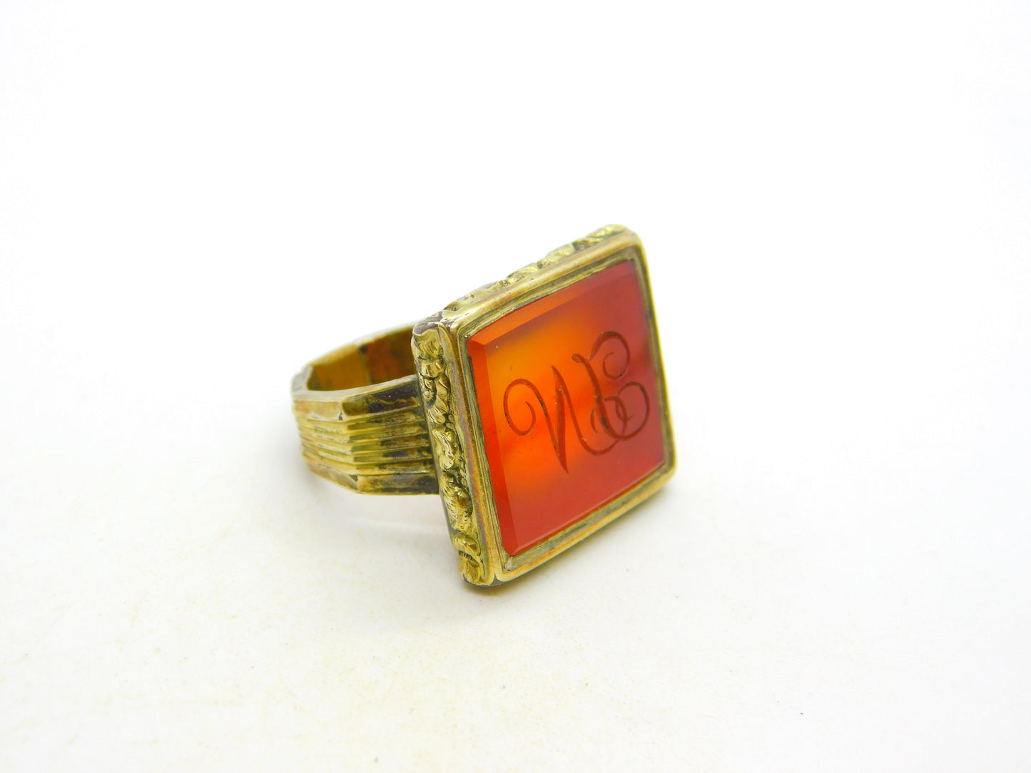 George III 9ct Gold, Carnelian Agate 'VL' Initial Seal Signet Ring Antique c1790