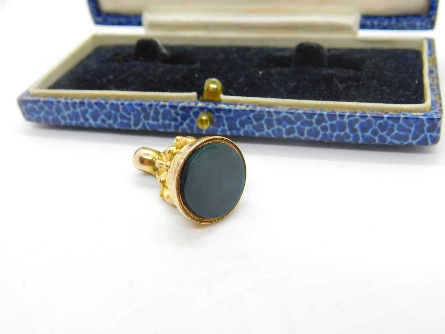 9ct Yellow Gold Victorian Style Bloodstone Set Fob Seal Pendant Vintage c1970