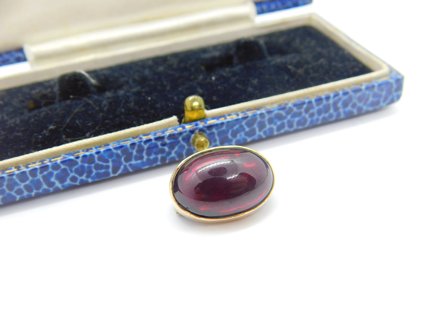 Austro-Hungarian 9ct Gold & Cabochon Garnet Button Brooch Antique c1860