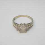 9ct White Gold & Spinel Set Graduating Dress Ring Vintage c1990