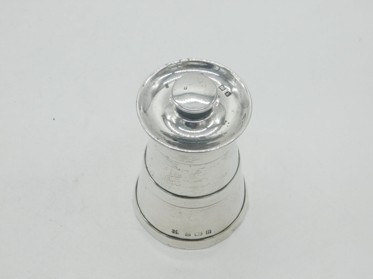 Edwardian Sterling Silver Barrel Form Pepper Mill Antique 1907 Hukin & Heath