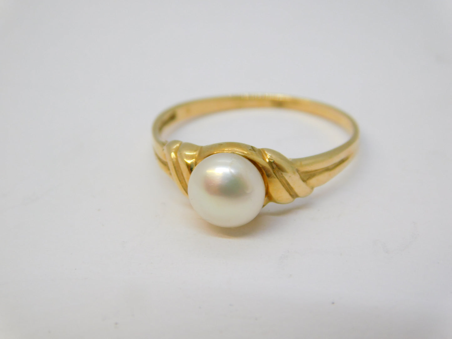 9ct Yellow Gold Pearl Set Dress Ring Vintage c1980 Birmingham
