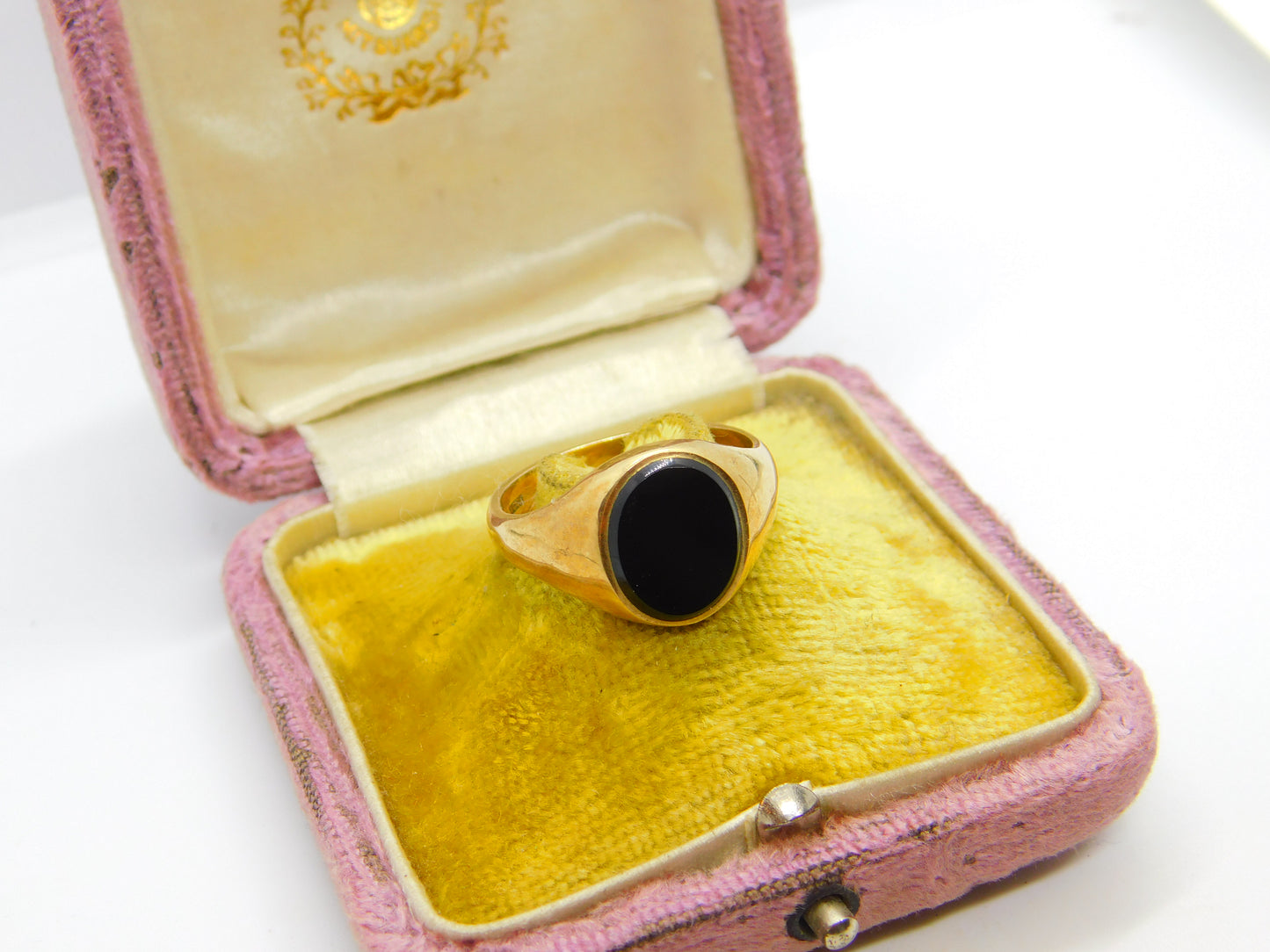 9ct Yellow Gold & Onyx Set Gents Signet Ring Vintage 1965 London