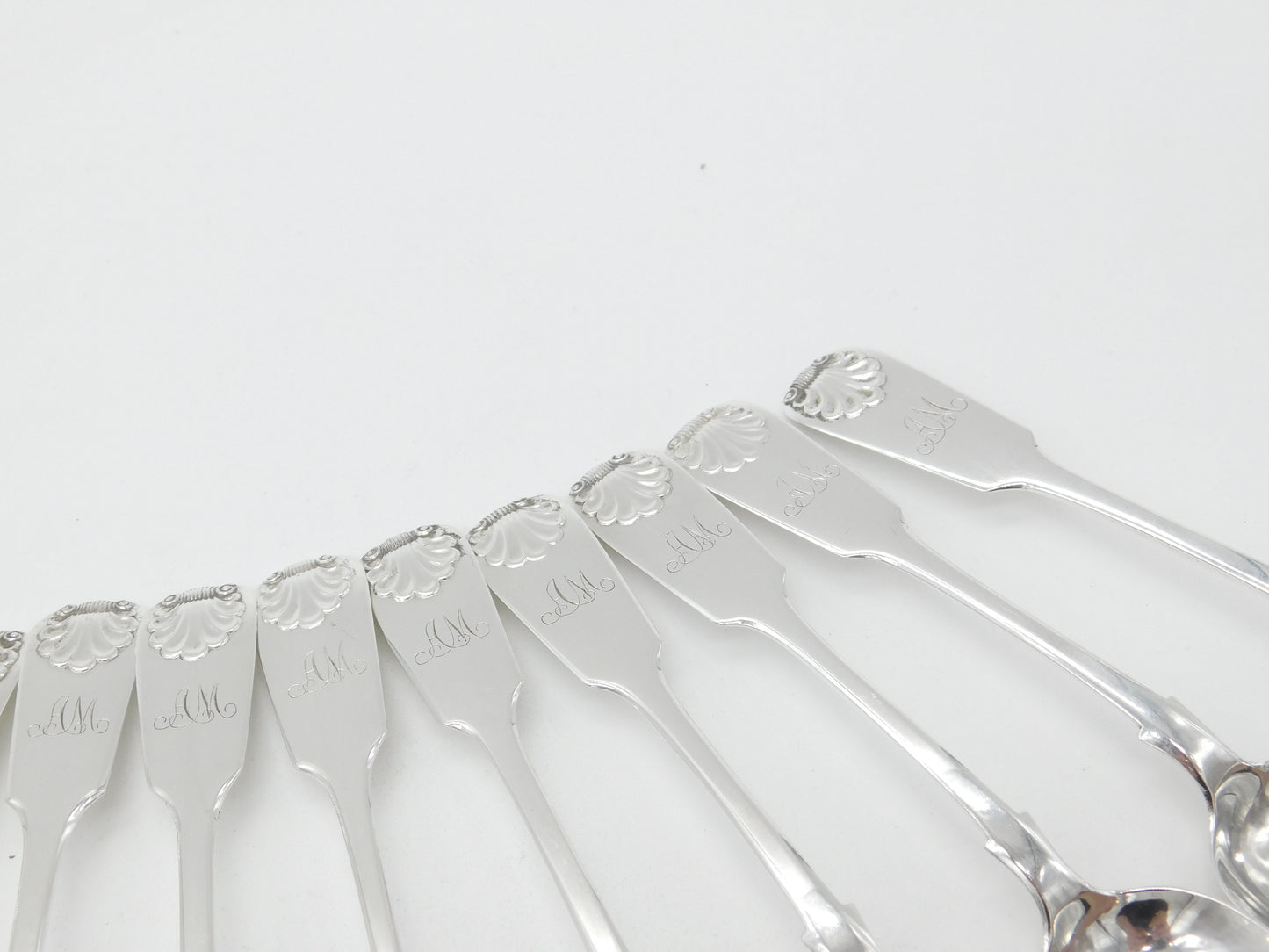 Victorian Scottish Set of 12 Sterling Silver Queens Pattern Teaspoons 1845 Edinburgh