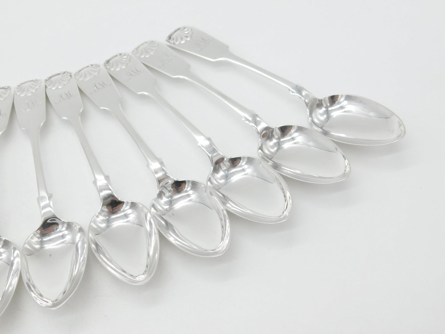 Victorian Scottish Set of 12 Sterling Silver Queens Pattern Teaspoons 1845 Edinburgh