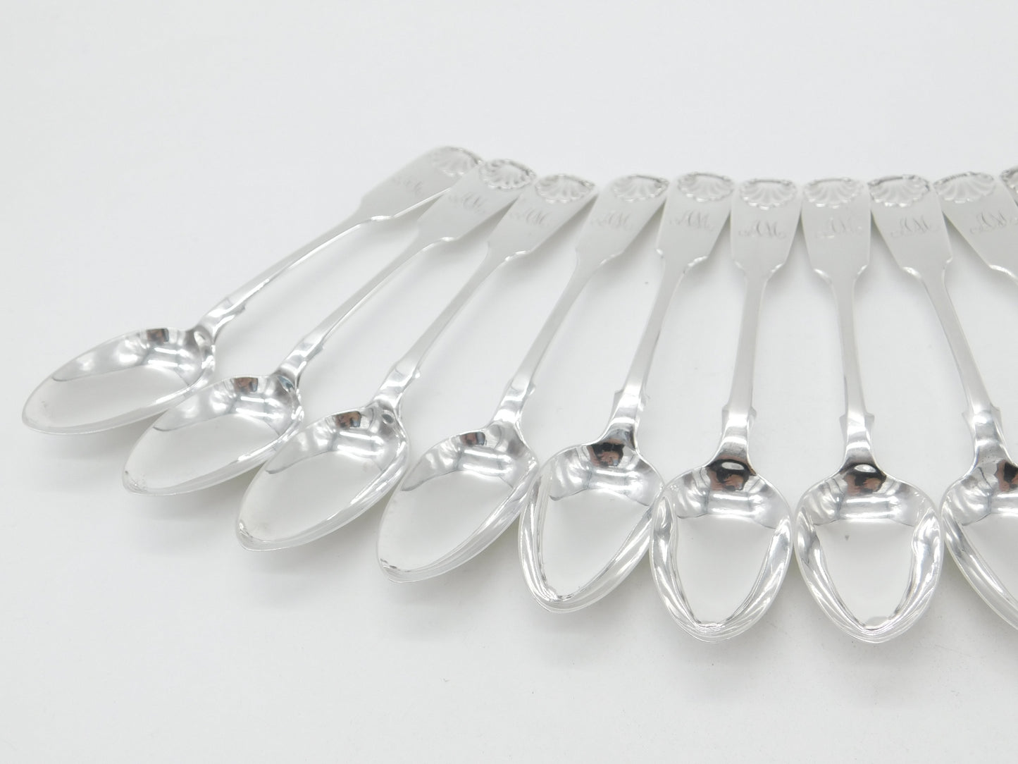 Victorian Scottish Set of 12 Sterling Silver Queens Pattern Teaspoons 1845 Edinburgh