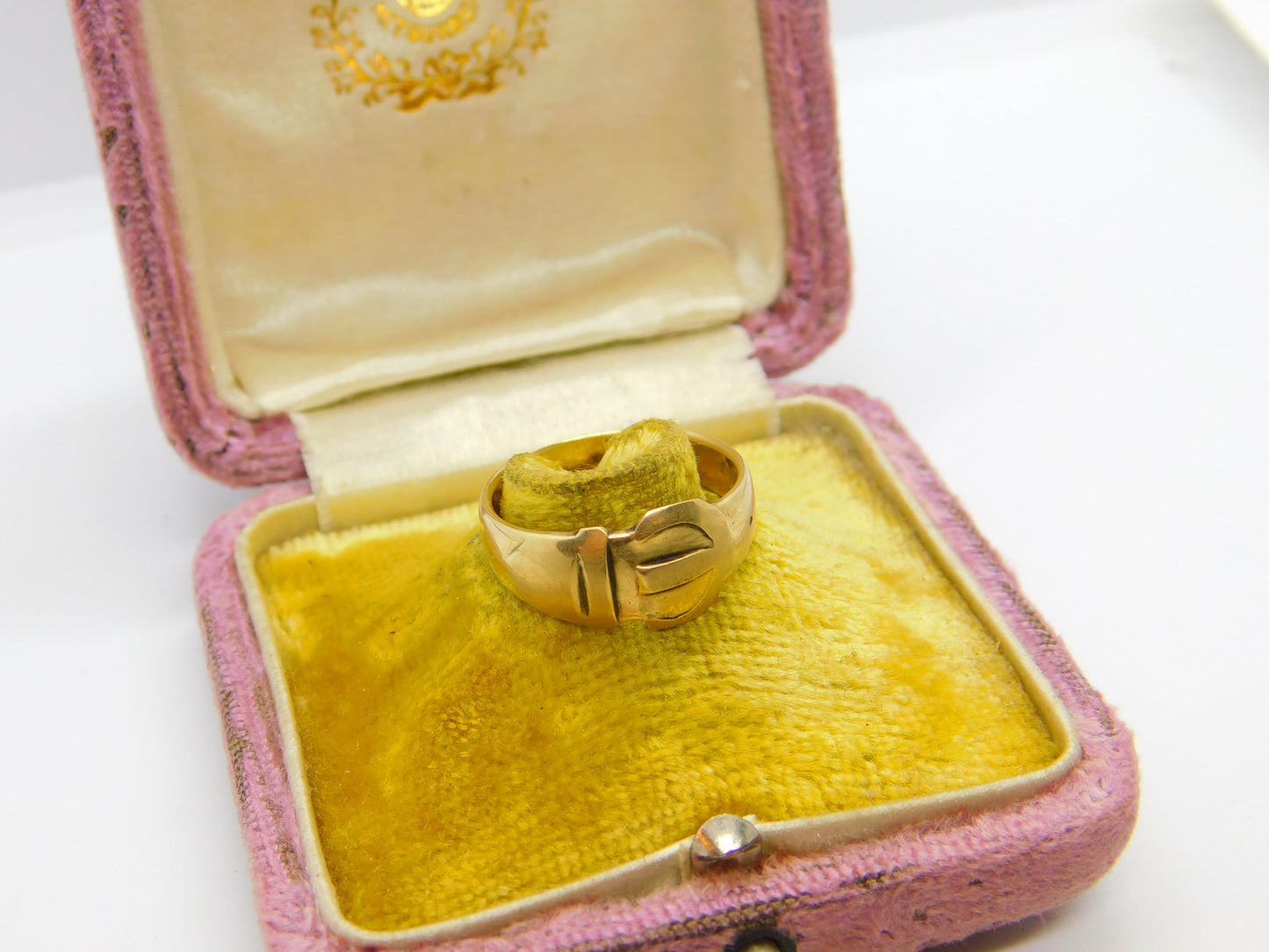 Victorian Style 9ct Yellow Gold Buckle Ring Vintage c1970 London