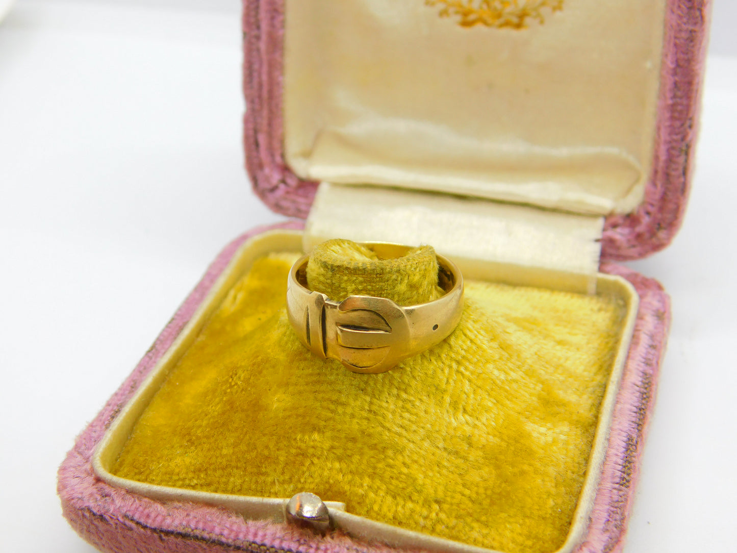 Victorian Style 9ct Yellow Gold Buckle Ring Vintage c1970 London