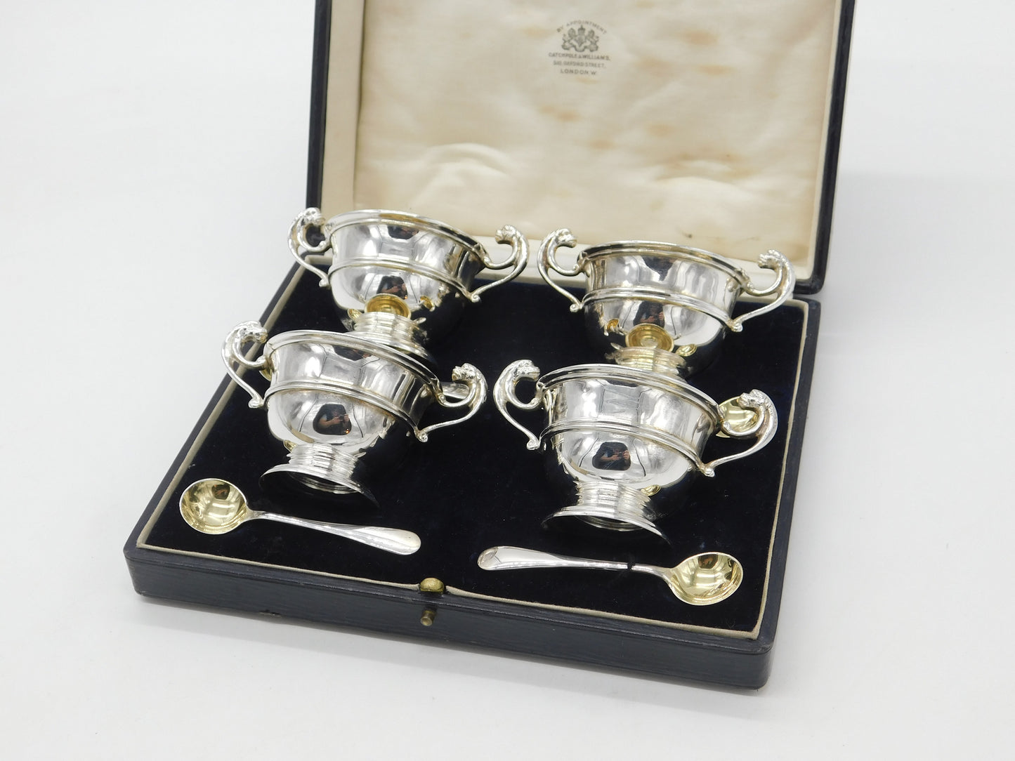 Boxed Set of Sterling Silver Lion Handle Trophy Salt Cellars 1900 London Antique