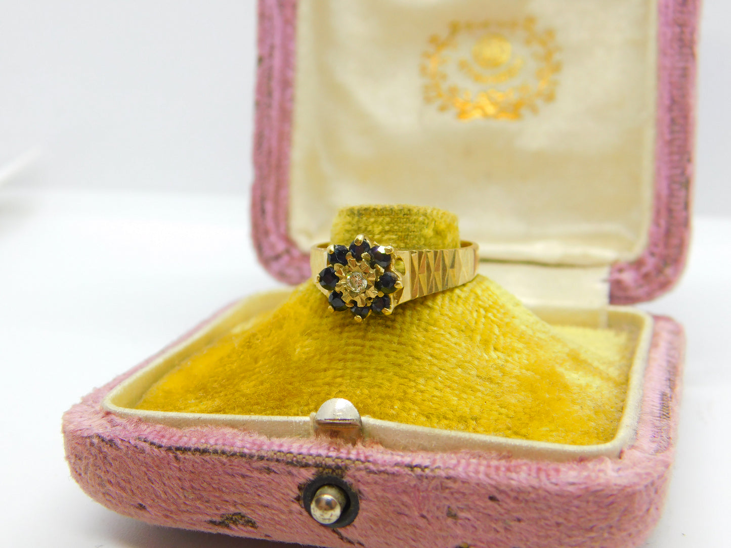 9ct Yellow Gold, Sapphire & Diamond Floral Cluster Ring Vintage 1978 London