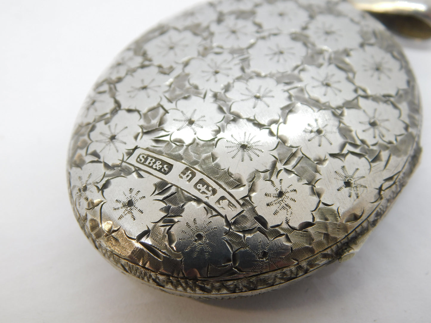 Victorian Aesthetic Movement Sterling Silver Sweetheart Locket Antique 1882 Birmingham