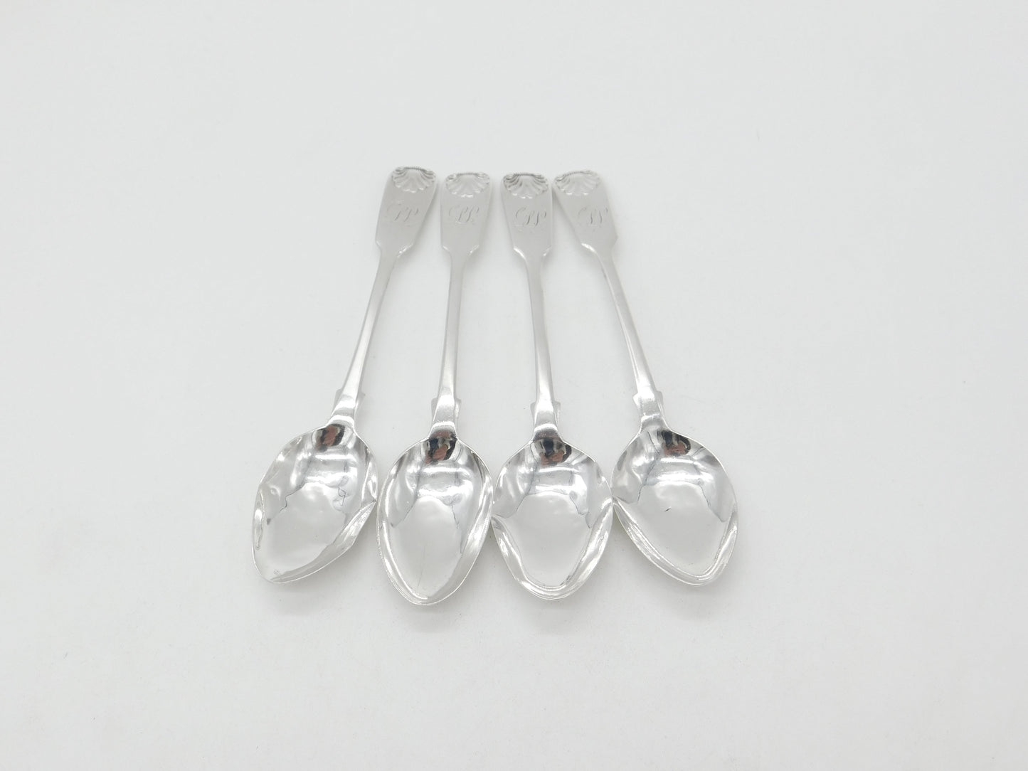 Georgian Set of Sterling Silver Queens Pattern Teaspoons 1827 Newcastle