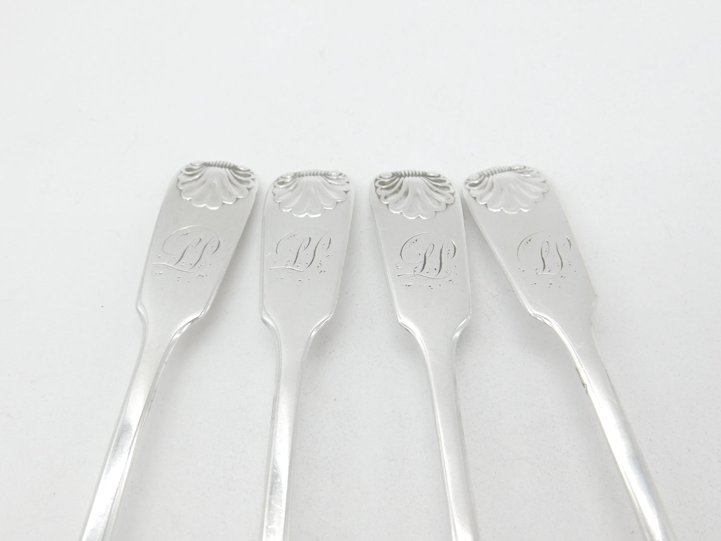 Georgian Set of Sterling Silver Queens Pattern Teaspoons 1827 Newcastle