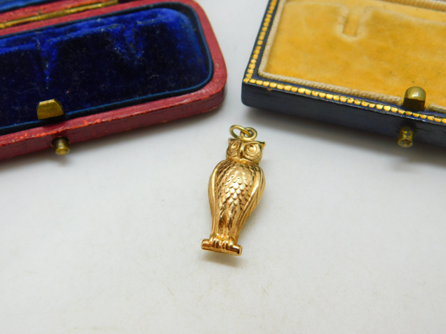 9ct Yellow Gold Wise Owl Charm Pendant Vintage 1967 London