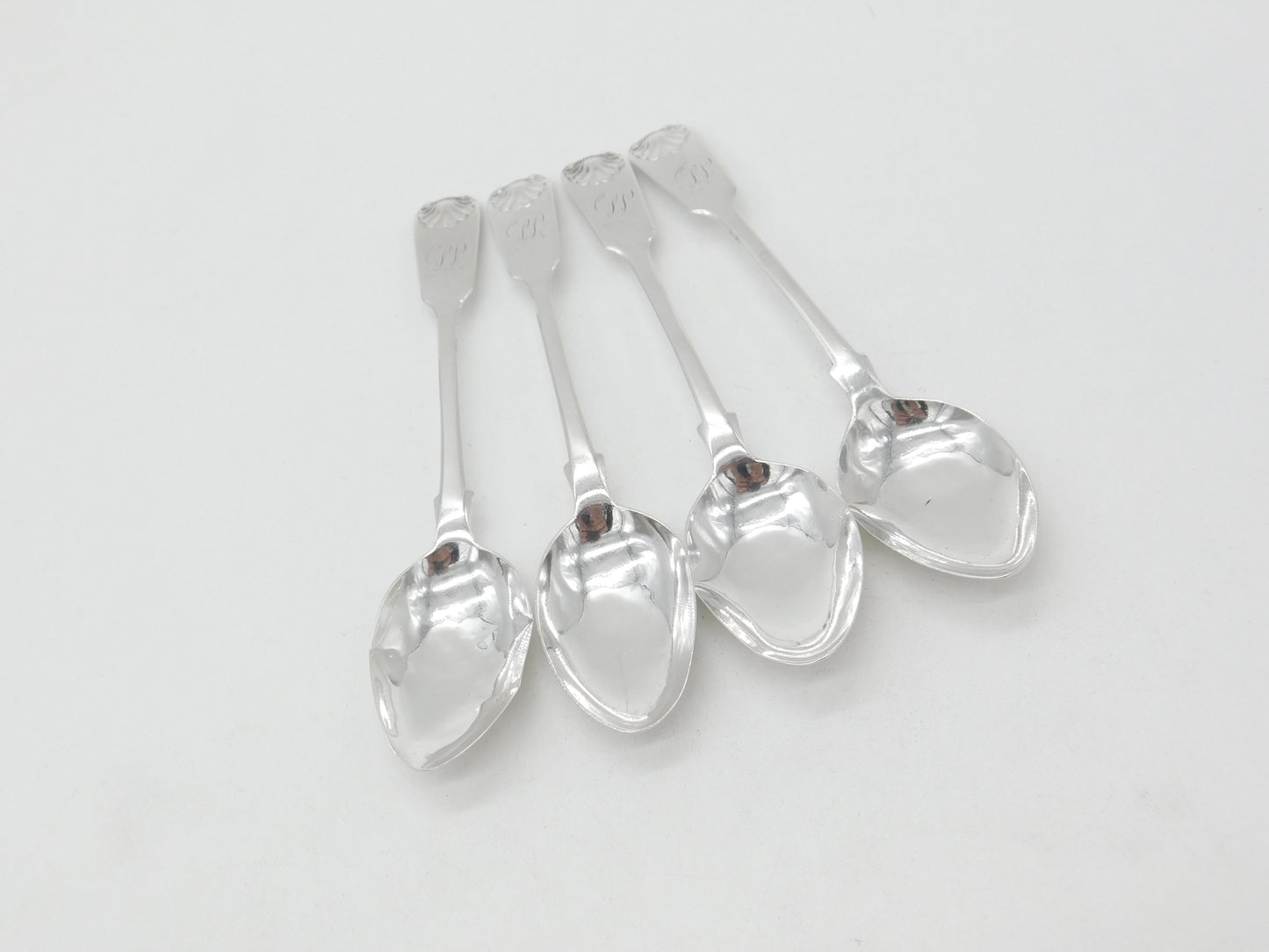 Georgian Set of Sterling Silver Queens Pattern Teaspoons 1827 Newcastle