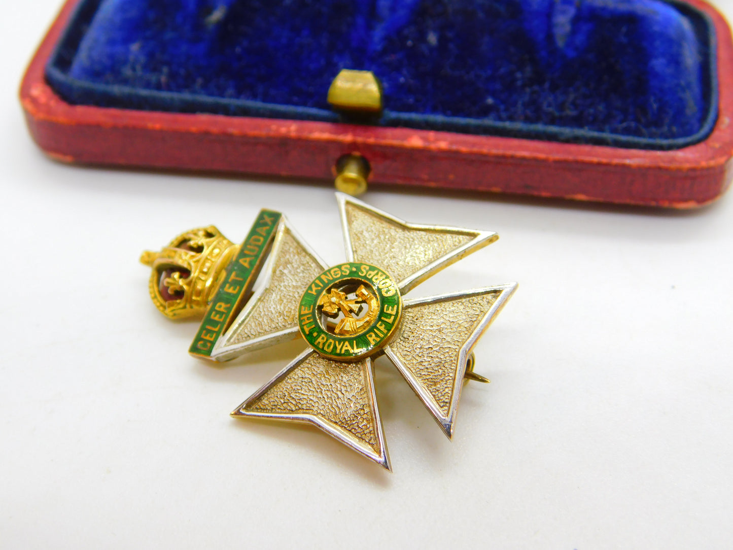 9ct Gold & Enamel Kings Royal Rifle Corps Sweetheart Brooch 1927 Antique