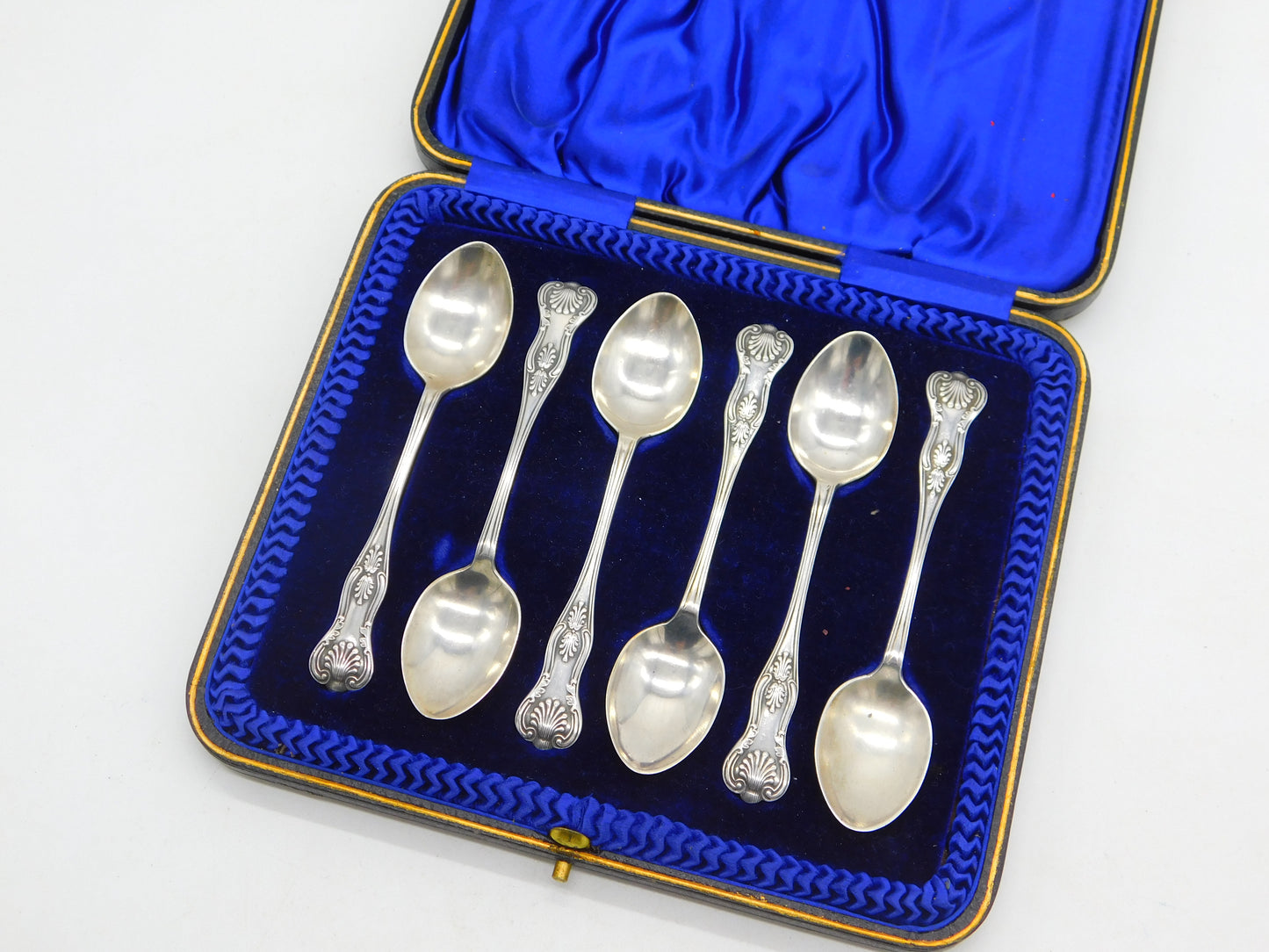 Boxed Set of Sterling Silver Queens Pattern Teaspoons 1915 Antique Birmingham