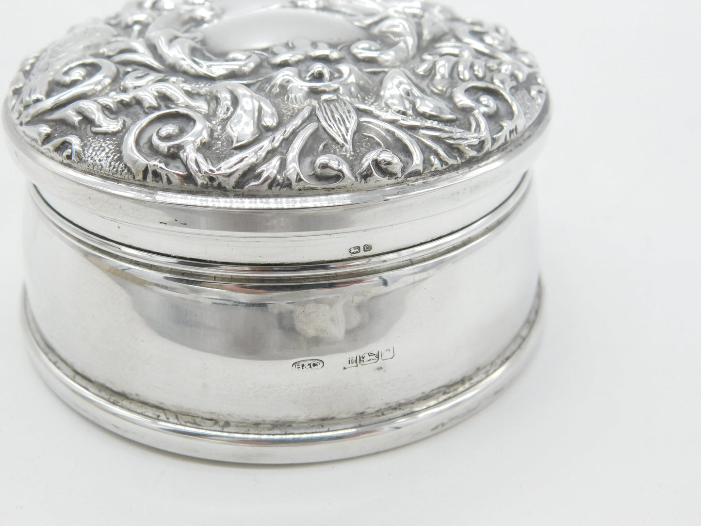 Sterling Silver Victorian Style Jewellery Box Bird Pattern 1988 Birmingham