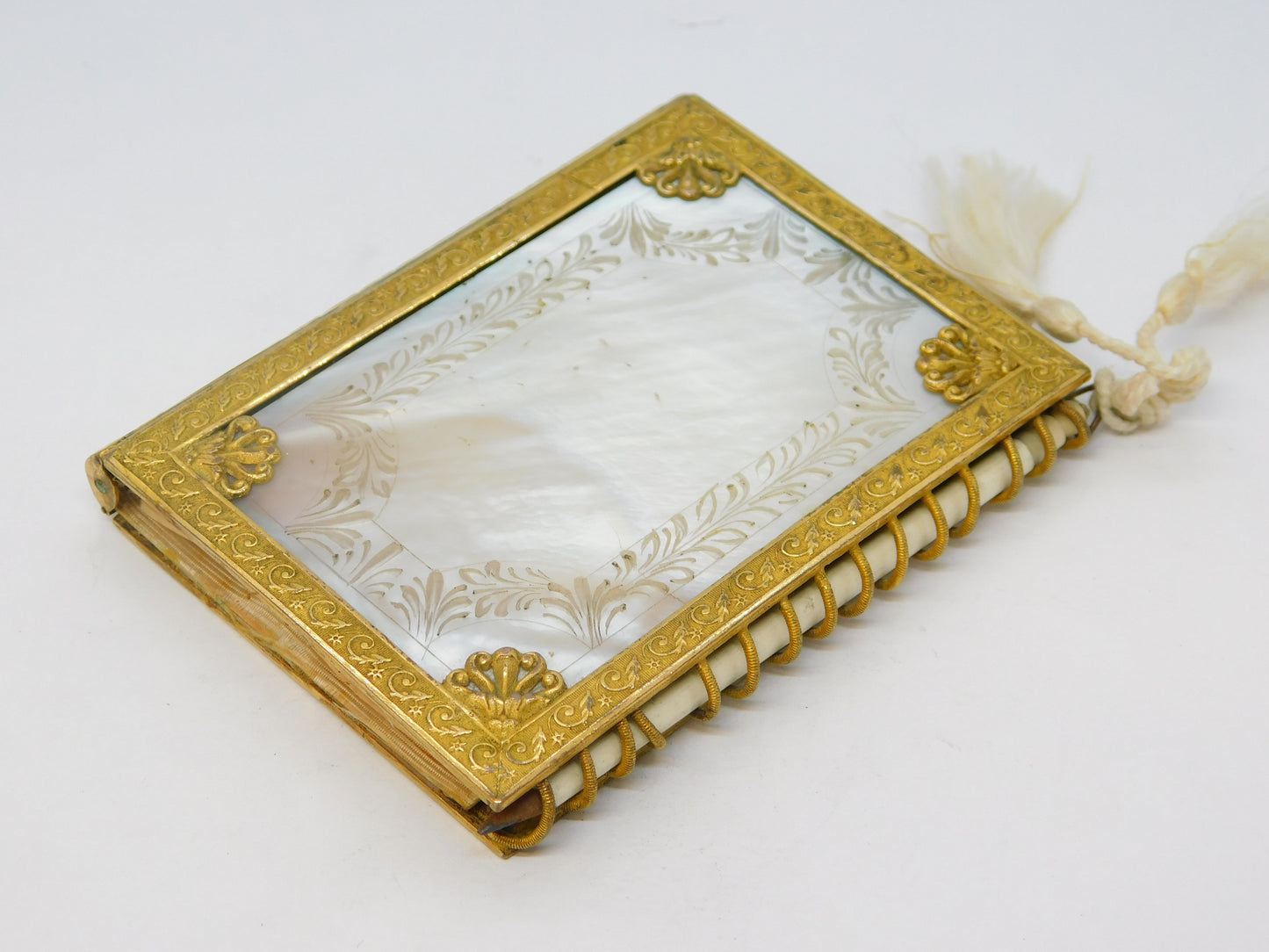 19th Century French Palais Royal Pearl & Gold Souvenir Aide Memoire Antique 1825