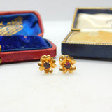 Pair Of 18ct Yellow Gold & Garnet Floral Stud Earrings Vintage c1970 750 marks
