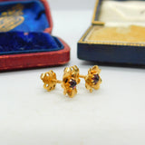 Pair Of 18ct Yellow Gold & Garnet Floral Stud Earrings Vintage c1970 750 marks