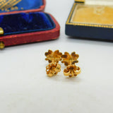 Pair Of 18ct Yellow Gold & Garnet Floral Stud Earrings Vintage c1970 750 marks