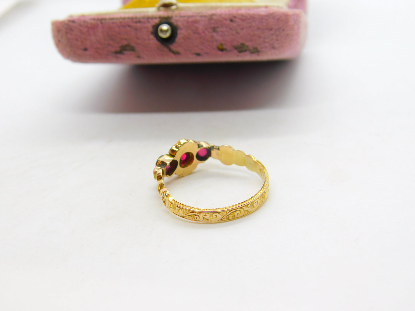 Victorian 15ct Yellow Gold, Almandine Garnet Floral Ring 1867 Birmingham Antique