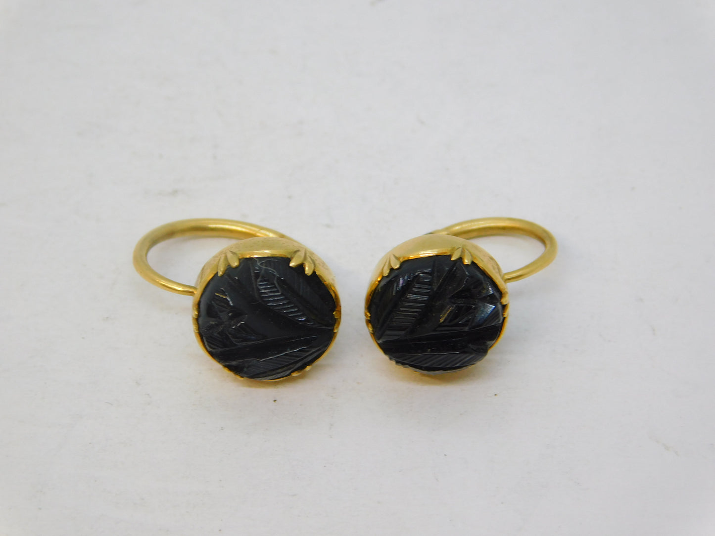 14ct Yellow Gold Carved Whitby Jet Floral Hook Earrings Antique c1900 Victorian