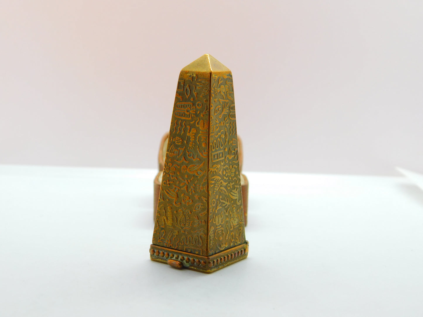 Gilt Metal Egyptian Obelisk Novelty Vesta Case Antique c1920 Art Deco