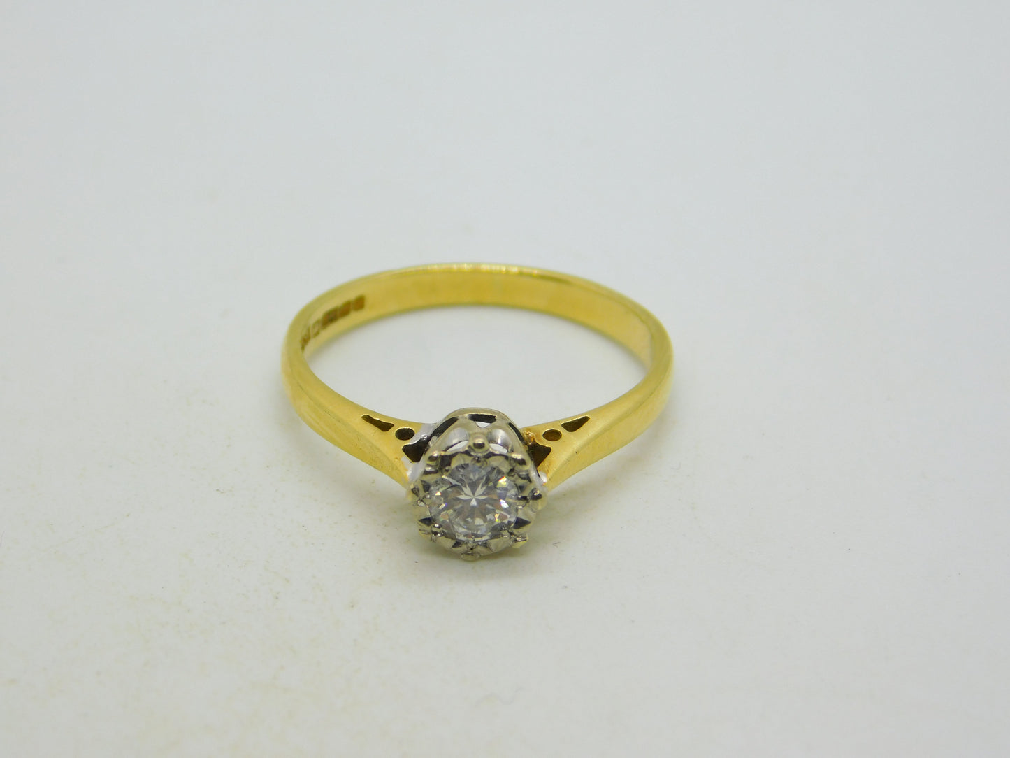 18ct Yellow Gold & 0.25ct Brilliant Cut Diamond Solitaire Ring Vintage 1992 Birmingham