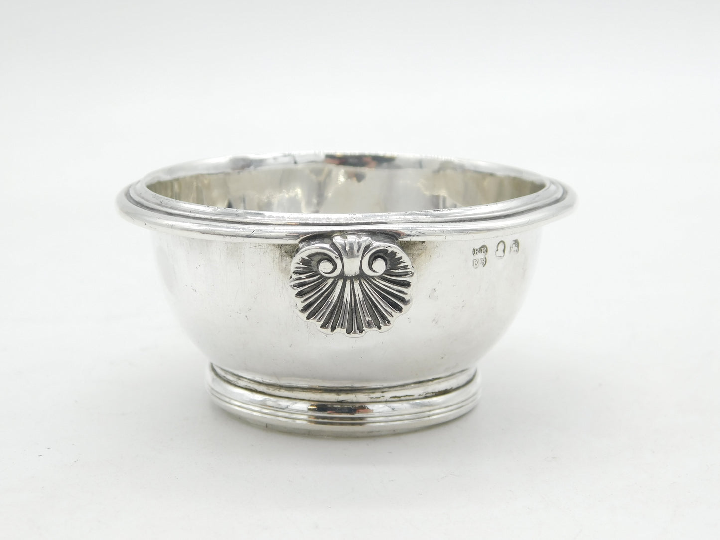 George III Sterling Silver Shell Pattern Wine Strainer Antique c1810 London