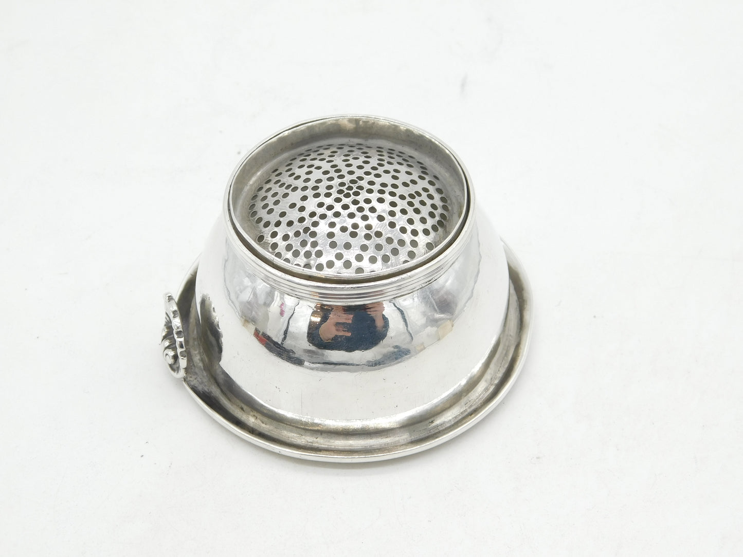 George III Sterling Silver Shell Pattern Wine Strainer Antique c1810 London