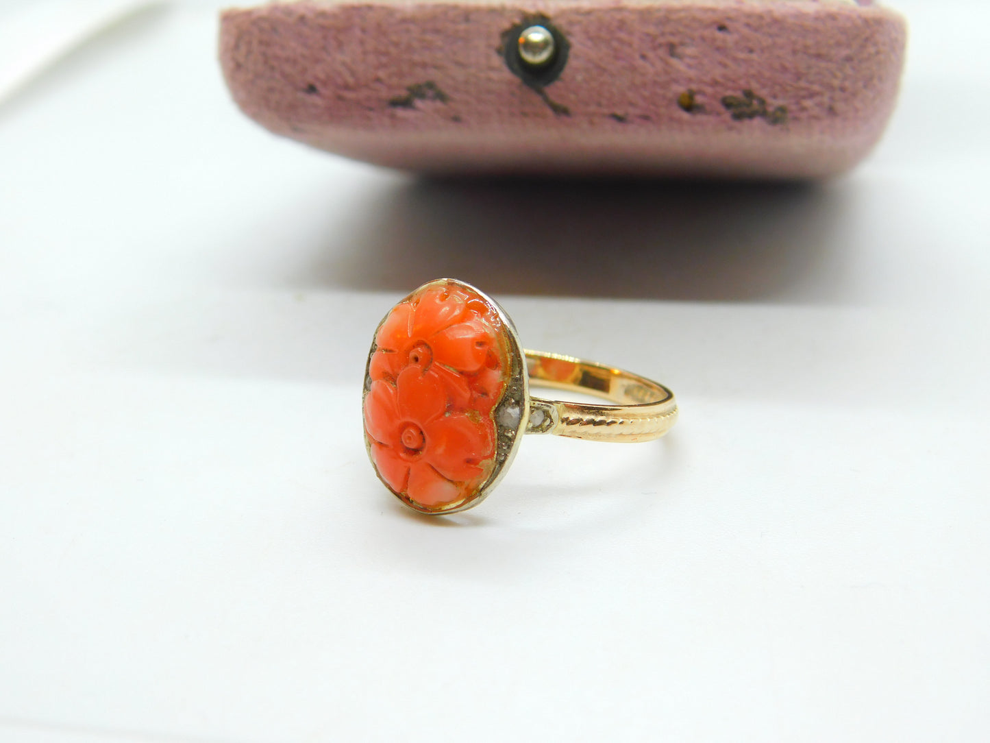 14ct Yellow Gold Floral Carved Coral Ring With Diamond Shoulders Antique c1920