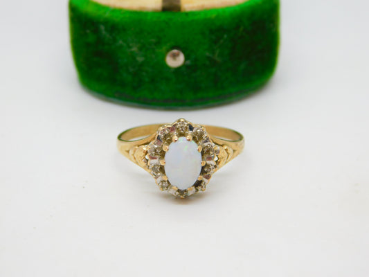 9ct Yellow Gold Cabochon Opal & Diamond Floral Cluster Ring Vintage 1987