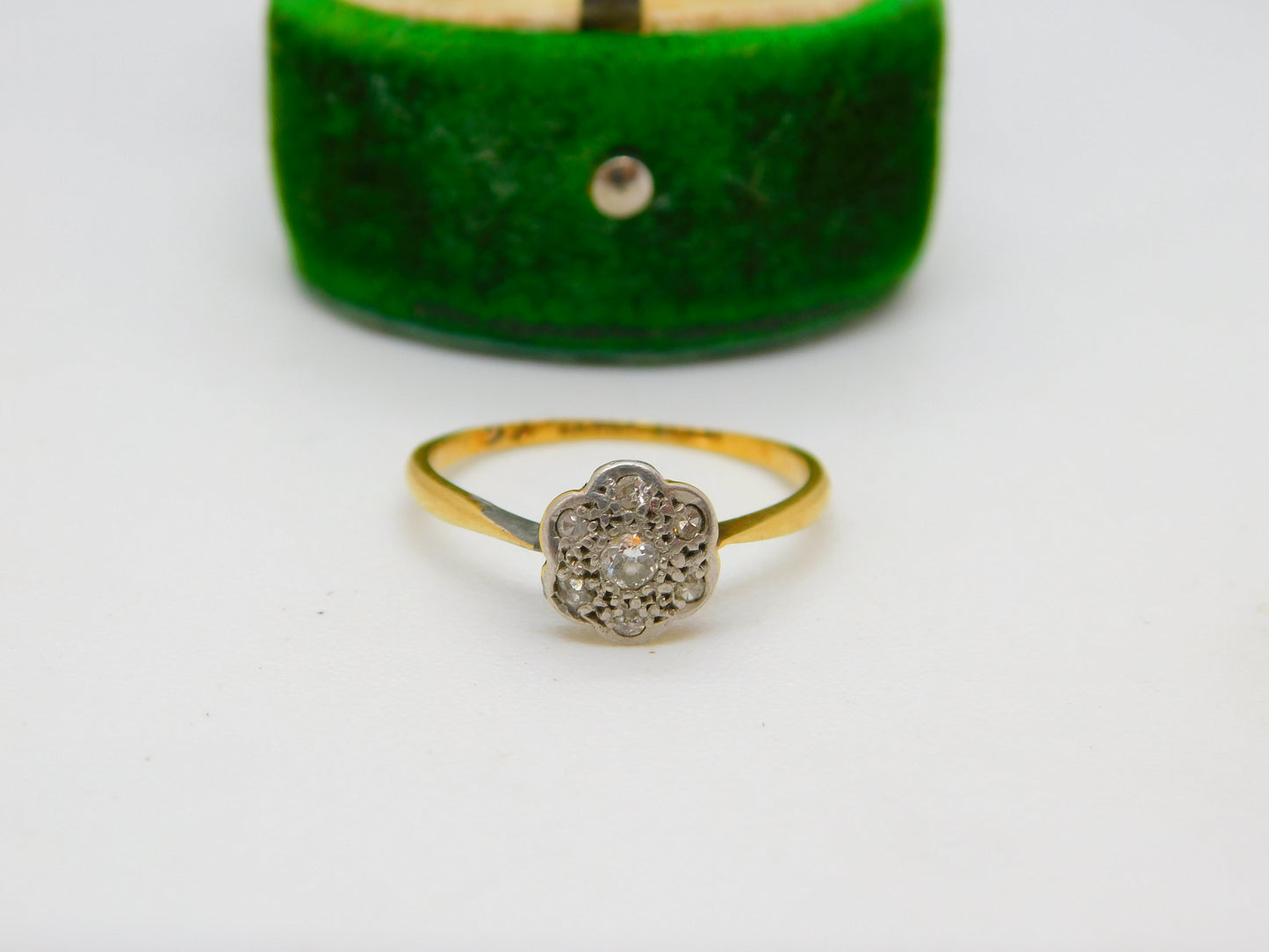 Victorian 18ct Yellow Gold Natural Diamond Daisy Flower Ring Antique c1880