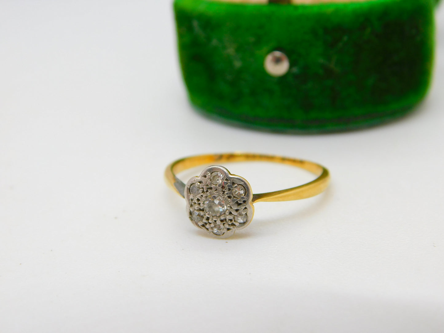 Victorian 18ct Yellow Gold Natural Diamond Daisy Flower Ring Antique c1880