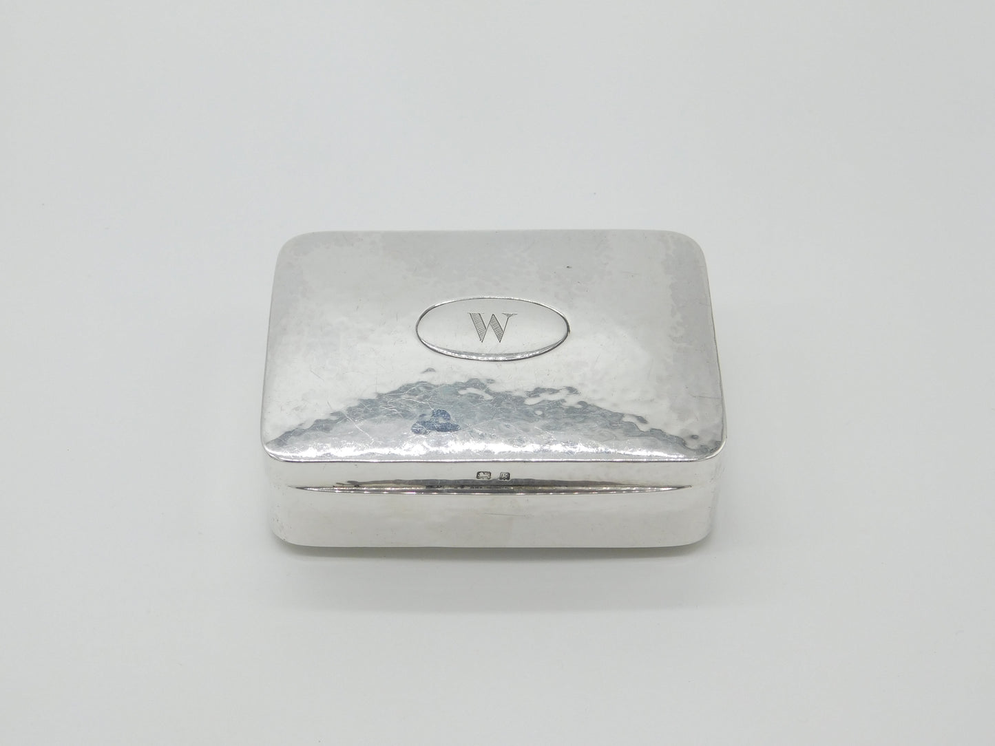 Arts & Crafts Planished Sterling Silver Box 'W' Initial Antique 1906 Edwardian