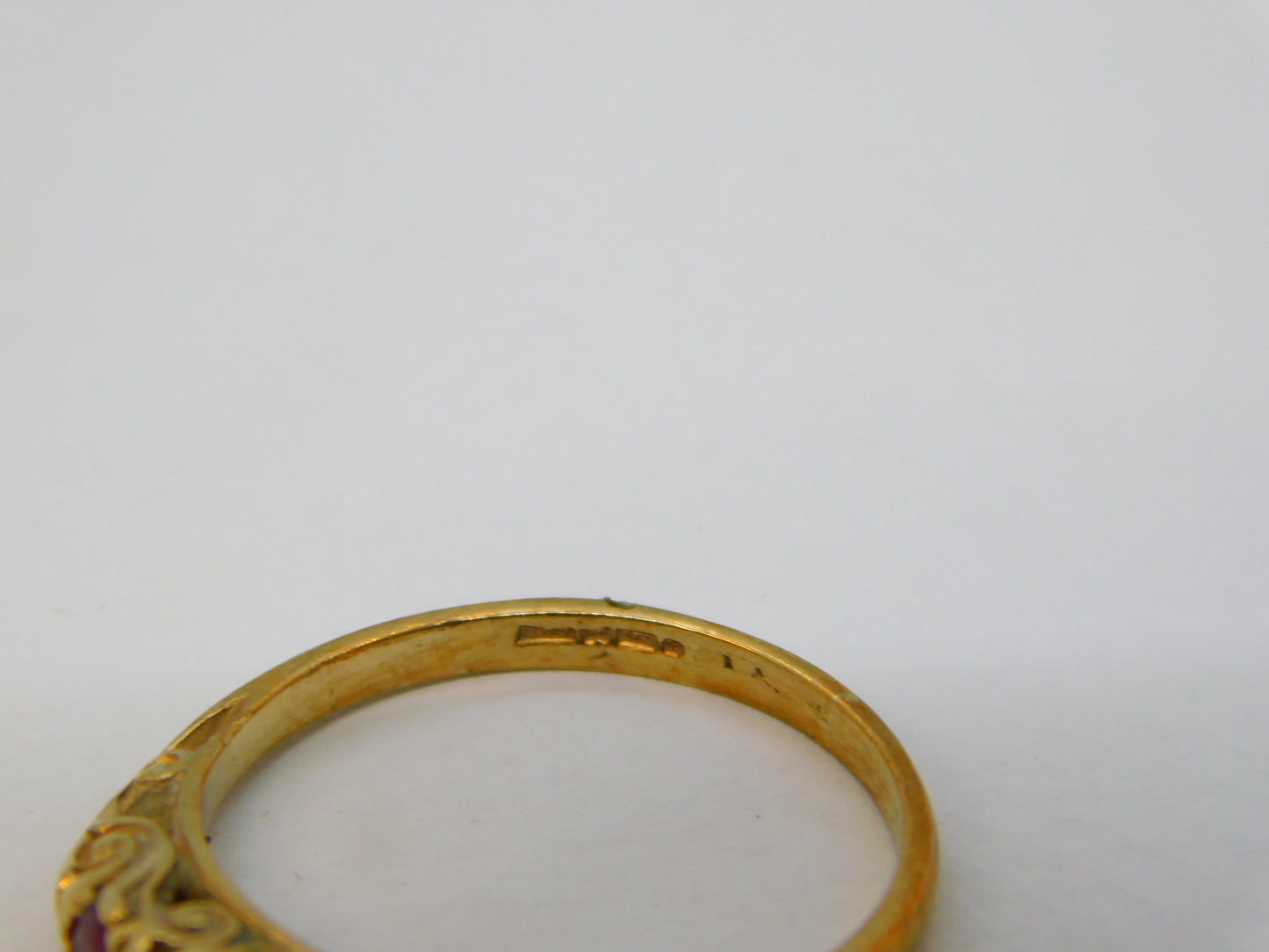 9ct Yellow Gold Three-Stone Ruby Set Dress Ring Vintage c1980 Birmingham