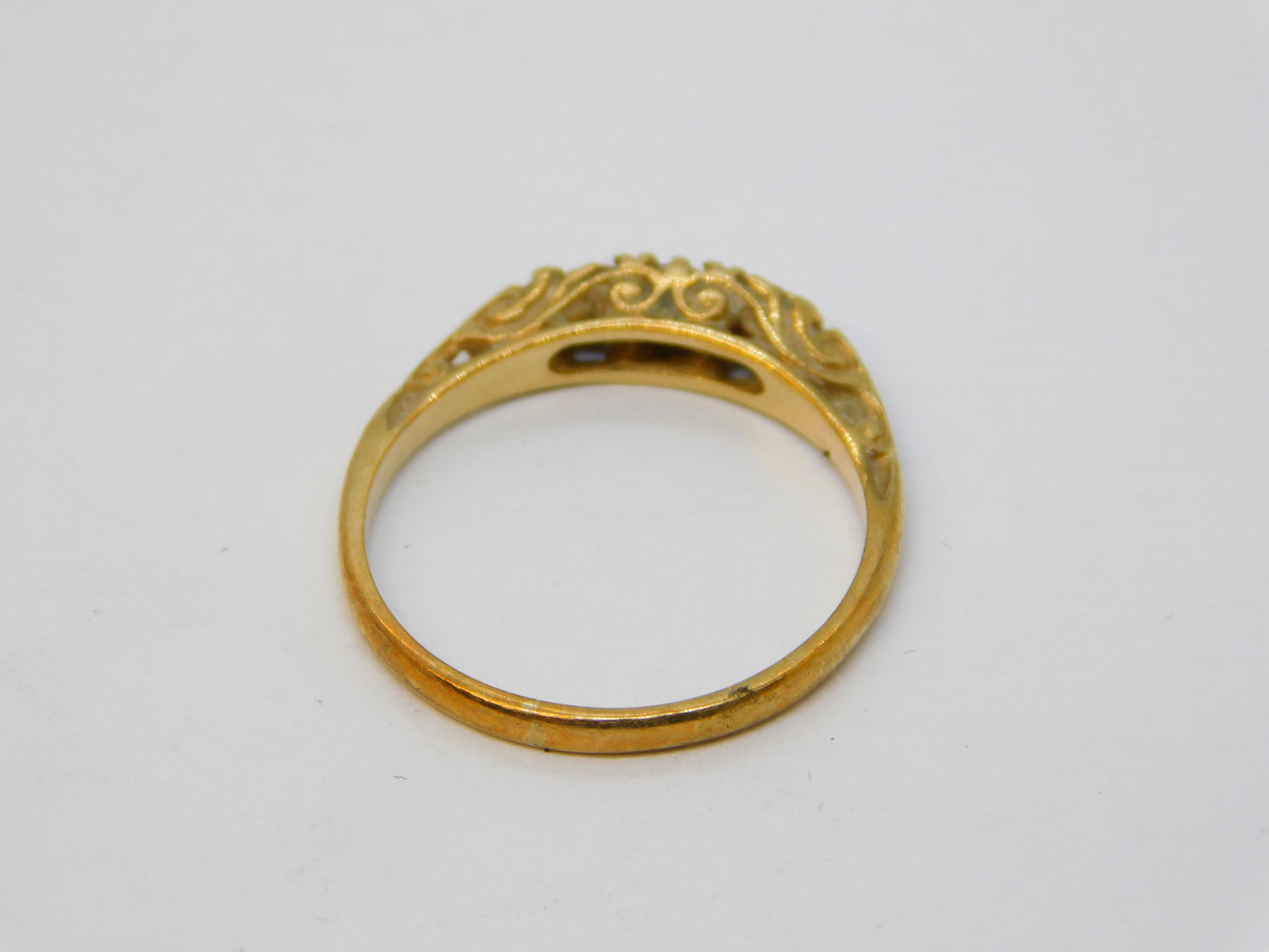 9ct Yellow Gold Three-Stone Ruby Set Dress Ring Vintage c1980 Birmingham
