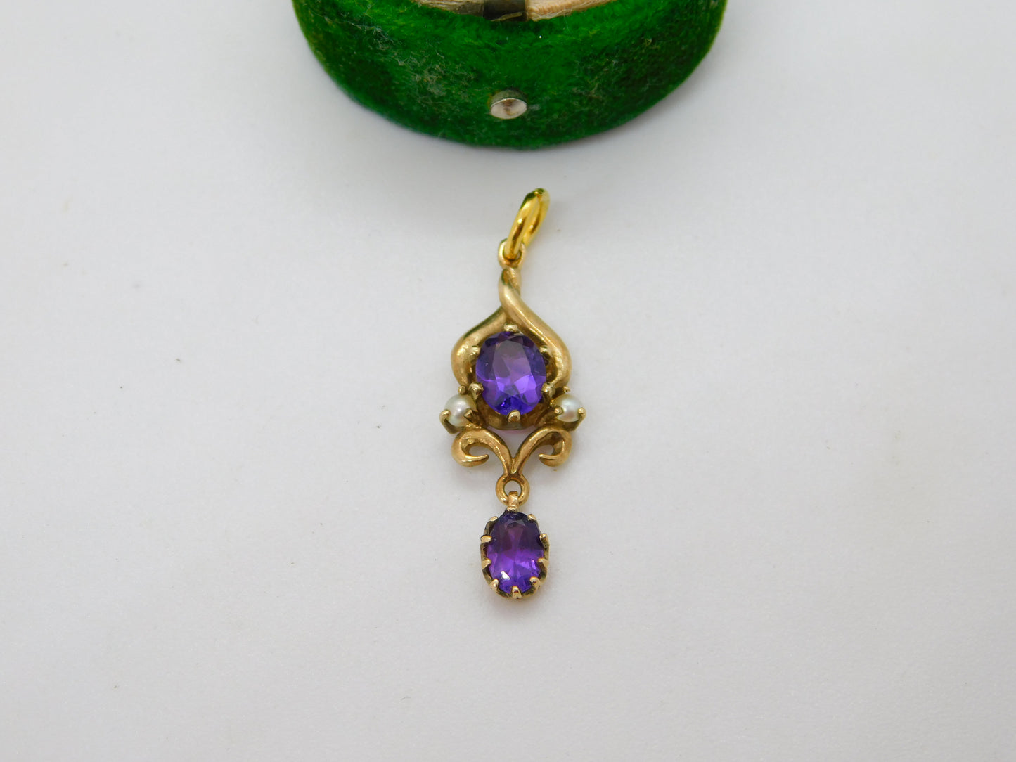 9ct Yellow Gold, Seed Pearl & Amethyst Set Lavalier Drop Pendant Antique c1920